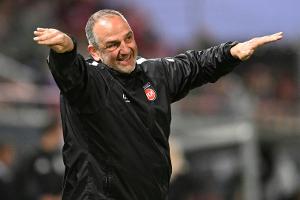 Neue Handshake-Regel? "Alles Kokolores"