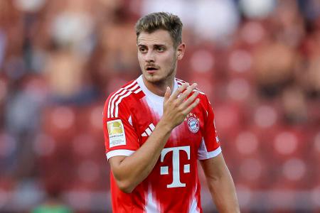 Josip Stanisic - Note: 2,0 - Wurde von RB-Neuzugang Bakayoko in keiner Spielphase ernsthaft gefordert. Trat hinten unscheinbar und gewissenhaft auf. Stiftete vorne dafür kontrolliertes Chaos. Den Führungstreffer legte er nach einem unkonventionellen Laufweg durch das Zentrum auf.