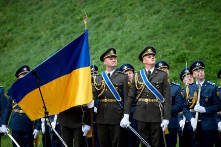 Die Ukraine geht am Samstag den Tag ihrer Nationalflagge. Am Sonntag ist Unabhängigkeitstag. Die Ukraine geht am Samstag den Tag ihrer Nationalflagge. Am Sonntag ist Unabhängigkeitstag.