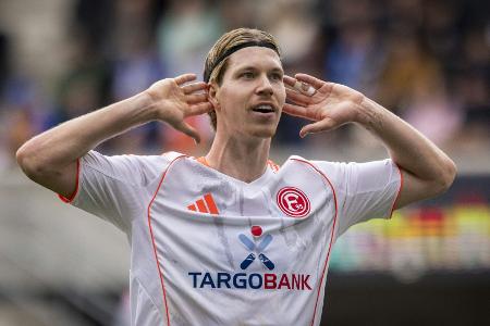 2. Liga: Düsseldorf siegt in Paderborn 2. Liga: Düsseldorf siegt in Paderborn