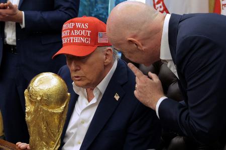 Fußball-WM 2026: Trump spekuliert über Putin-Besuch Fußball-WM 2026: Trump spekuliert über Putin-Besuch
