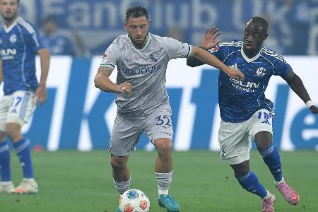 Schalke schlägt Nachbar Bochum nach Rückstand Schalke schlägt Nachbar Bochum nach Rückstand