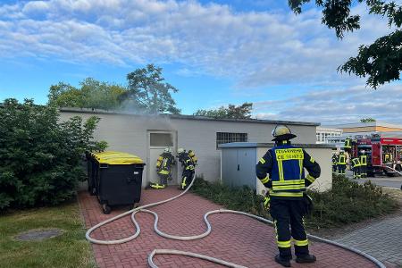 Einsatzstelle (Foto: Feuerwehr Celle) Einsatzstelle (Foto: Feuerwehr Celle)