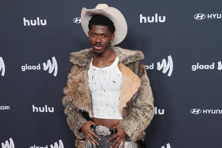 Lil Nas X wegen Körperverletzung von Polizeibeamten angeklagt