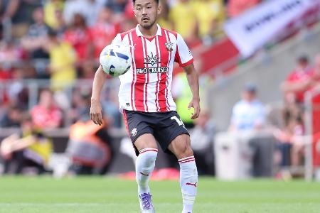 Bremen leiht Japaner Sugawara aus