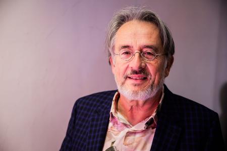 Mit 66 Jahren, da fängt das Leben an: Gert Scobel bleibt auch als Rentner aktiv bei Youtube. (Archivbild) Mit 66 Jahren, da fängt das Leben an: Gert Scobel bleibt auch als Rentner aktiv bei Youtube. (Archivbild)