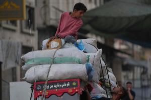 Laut Israels Armee laufen die Vorbereitungen für die Umquartierung der Anwohner der Stadt Gaza in den Süden des Gazastreifens. 