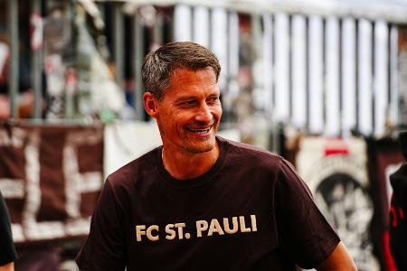 St.-Pauli-Trainer Blessin: St.-Pauli-Trainer Blessin: