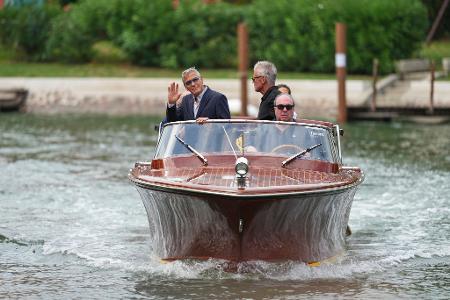 Prominente Ankunft mit dem Wassertaxi: George Clooney. 