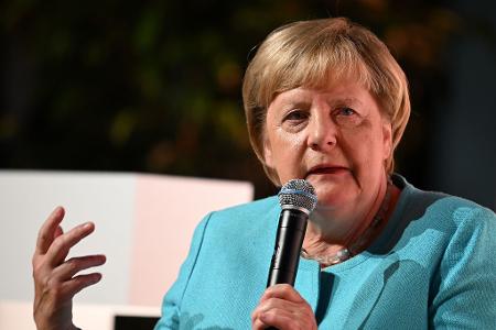 Eine Frau als Bundespräsidentin? Für Angela Merkel natürlich denkbar. Eine Frau als Bundespräsidentin? Für Angela Merkel natürlich denkbar.