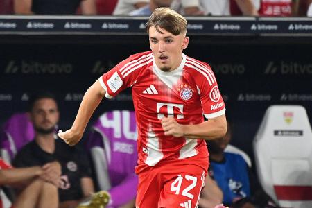 Lennart Karl (bis 67.) - Note: 4,0 - Bekam seine Chance in der Startelf, legte auf der Zehnerposition allerdings einen sehr verhaltenen Start hin. Ließ die Ruhe am Ball vermissen. Erst nach der Pause blitzte dann vereinzelt seine Spielfreude auf. Sorgte vor dem 2:0 für den Tempowechsel. Der Weg zur festen Größe in der Bayern-Offensive ist aber noch weit.