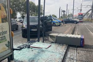 Unfall an der Haltestelle