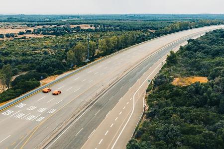 Mercedes-AMG Concept GT XX bei Rekordfahrt in Nardò