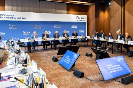 Die schwarz-rote Runde setzte sich zur Klausur zusammen.