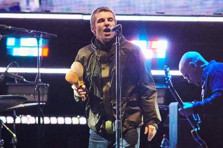 Tumult bei Oasis-Konzert: Fans liefern sich Schlägerei im Publikum Tumult bei Oasis-Konzert: Fans liefern sich Schlägerei im Publikum