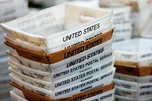 Von den zollfreien Lieferungen im Wert unter 800 Dollar profitierten bisher stark Online-Händler wie Temu und Shein. (Archivbild)