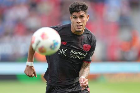 Ten Hag plant mit Hincapié - Vázquez noch kein Startelfkandidat Ten Hag plant mit Hincapié - Vázquez noch kein Startelfkandidat