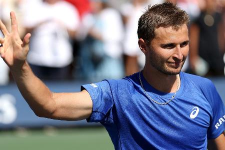 Schweizer Tennis-Märchen in New York: Riedi im Achtelfinale Schweizer Tennis-Märchen in New York: Riedi im Achtelfinale