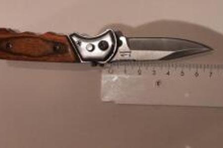 Sichergestelltes Springmesser
Foto: Bundespolizei Sichergestelltes Springmesser
Foto: Bundespolizei