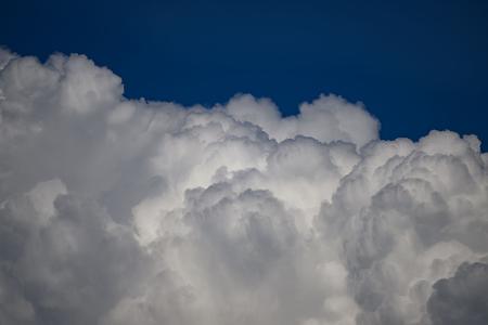 Das Wetterphänomen La Niña hat in der Regel einen kühlenden Einfluss auf das Klima, während sein Gegenstück, El Niño, genau das Gegenteil bewirkt. (Symbolbild) Das Wetterphänomen La Niña hat in der Regel einen kühlenden Einfluss auf das Klima, während sein Gegenstück, El Niño, genau das Gegenteil bewirkt. (Symbolbild)