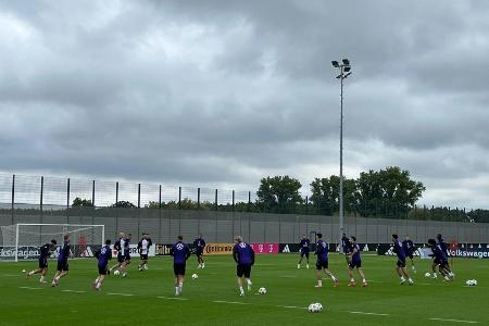 DFB-Training mit komplettem Kader DFB-Training mit komplettem Kader