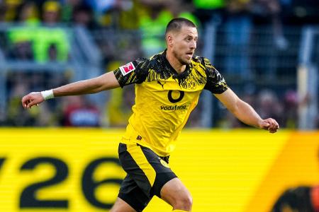 Waldemar Anton - Note: 2,0 - Ließ hinten wenig anbrennen und wurde der Rolle als Abwehrchef absolut gerecht. Führte gerade die Duelle gegen den forschen Ansah mit großer Ruhe. Seine direkten Ideen im Spielaufbau hätte er noch öfter anbieten können.