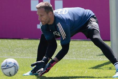 TOR: Oliver Baumann (TSG Hoffenheim) - Machte auch zu Beginn der Saison einen gewohnt guten Job im Tor der TSG 1899 Hoffenheim. Ob Nagelsmann gegen die Slowakei auf Baumann oder Nübel setzt, ist noch offen.