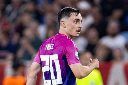 Paul Nebel (Mainz 05) - In der vergangenen Spielzeit trug Nebel entscheidend zum Erfolg der Mainzer bei. Auch bei der U21-EM und in dieser Saison wusste der Youngster zu überzeugen. Die Belohnung: seine erste Nominierung für die A-Nationalmannschaft. Große Hoffnungen auf viel Spielzeit darf sich der 22-Jährige aber nicht machen.