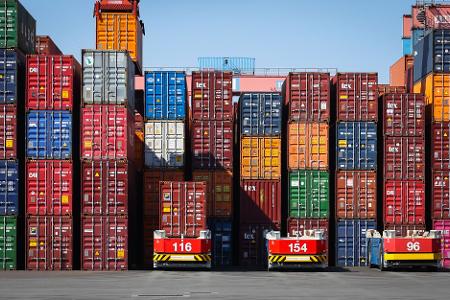 Mehr Handel, mehr Wachstum, mehr Jobs: Die EU-Kommission verspricht, dass die Vorteile des Merkur-Abkommens klar überwiegen. (Archivbild) Mehr Handel, mehr Wachstum, mehr Jobs: Die EU-Kommission verspricht, dass die Vorteile des Merkur-Abkommens klar überwiegen. (Archivbild)