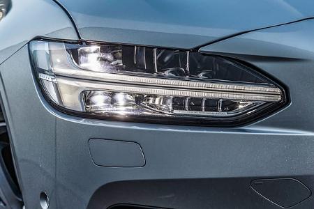 Volvo V90 T8, ams 2520