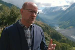 "Trügerische Alpenidylle"