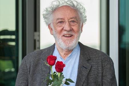 Blumen für den Jubilar! Blumen für den Jubilar!