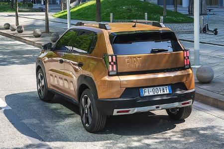 Fiat Grande Panda Hybrid La Prima