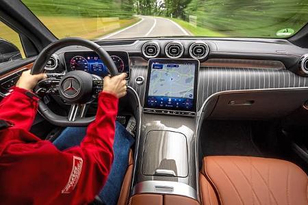 Mercedes GLC, Cockpit