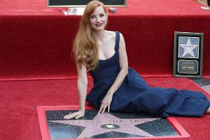 Jessica Chastain mit Stern auf dem Walk of Fame geehrt
