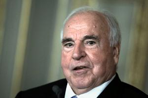 In Berlin soll eine Straße nach Altbundeskanzler Helmut Kohl benannt werden. (Archivfoto) 