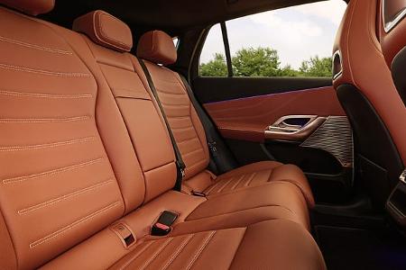 Mercedes GLC 400 4Matic mit EQ Technologie