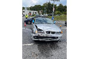 Der beteiligte BMW 320Ci war nicht mehr fahrbereit und musste im Anschluss an die Unfallaufnahme abgeschleppt werden.