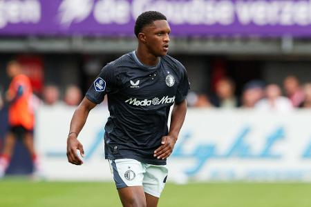 Platz 11: Givairo Read (Feyenoord Rotterdam) - Gesamtrating 83,1 (Erfahrung 81,1 - Leistung 85,1)