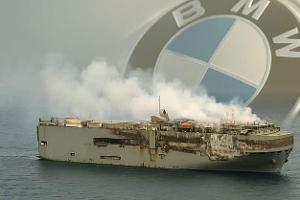 Autotransporter roro-Schiff Brand Fremantle Highway