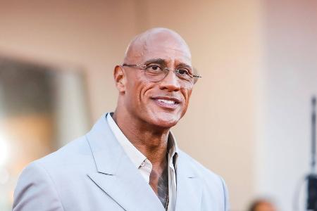 Dwayne Johnson schlank wie nie: Das steckt hinter dem Gewichtsverlust Dwayne Johnson schlank wie nie: Das steckt hinter dem Gewichtsverlust