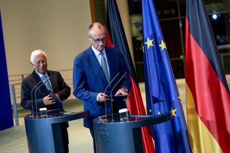 Kanzler Merz kommentiert das Eindringen russischer Drohnen in den polnischen Luftraum mit deutlichen Worten.