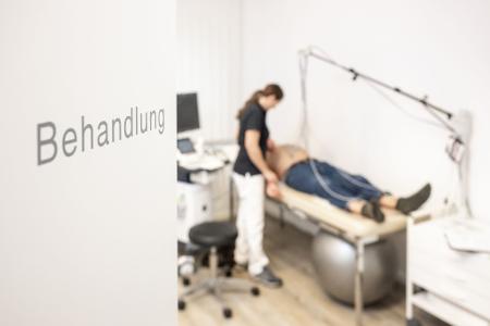 Wertvolle Werte: Im Elektrokardiogramm (EKG) können Herzrhythmusstörungen erkannt werden.