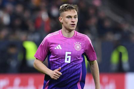MITTELFELD: Joshua Kimmich (FC Bayern) - An Kimmich führt einmal mehr kein Weg vorbei. Nagelsmann setzt den Bayern-Star wohl im defensiven Mittelfeld ein. Seine starke Form aus München nimmt der Kapitän mit zur Nationalmannschaft.