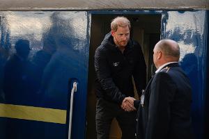 Harry will die Versorgung verwundeter Soldaten in der Ukraine unterstützen. 