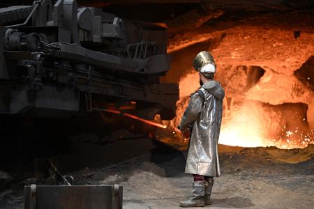 Die Stahlindustrie in Deutschland leidet unter gestiegenen Energiekosten Die Stahlindustrie in Deutschland leidet unter gestiegenen Energiekosten