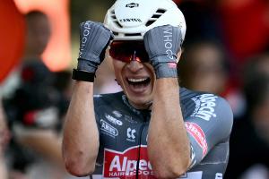Philipsen gewinnt 19. Etappe - Vingegaard baut Führung aus