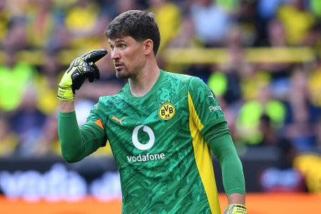 TOR: Gregor Kobel - Note: 2,0 - War da, wenn er musste. Beispielsweise in der 52. Minute, als er einen Weitschuss von Ibrahimovic klasse parierte. Erlebte im Großen und Ganzen aber einen ruhigen Nachmittag, da Heidenheim in Unterzahl offensiv nur selten gefährlich in Erscheinung trat.