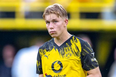 Daniel Svensson - Note: 4,0 - Spielte auf der linken Seite des BVB kaum eine Rolle und konnte deshalb auch nur wenige Flanken schlagen. Leistete sich in der Defensive aber - anders als zuletzt gegen Union Berlin - keine größeren Nachlässigkeiten.