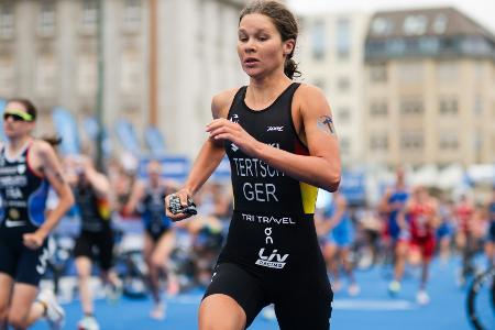 Triathlon: Graf gewinnt in Karlsbad, Tertsch auf dem Podium